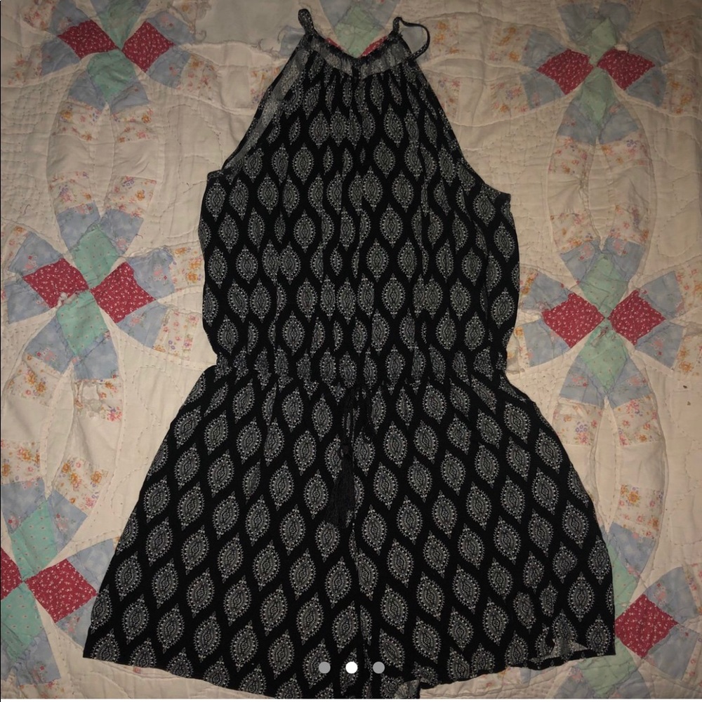 patterned romper - Picture 3 of 4